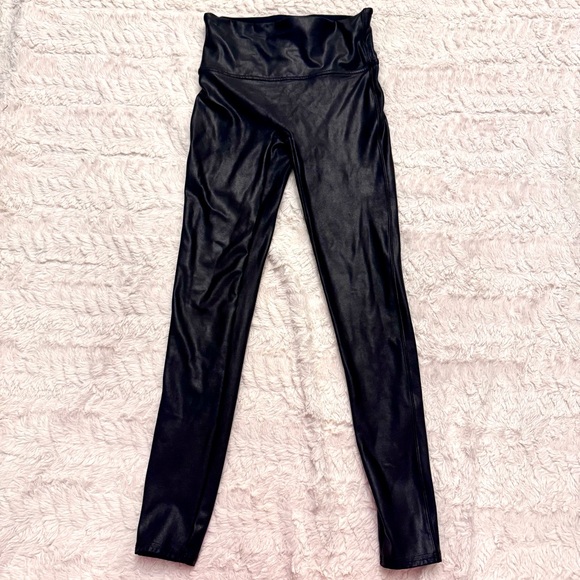 SPANX Pants - Spanx Faux Leather Leggings Black Women’s Medium High Waisted Shapewear